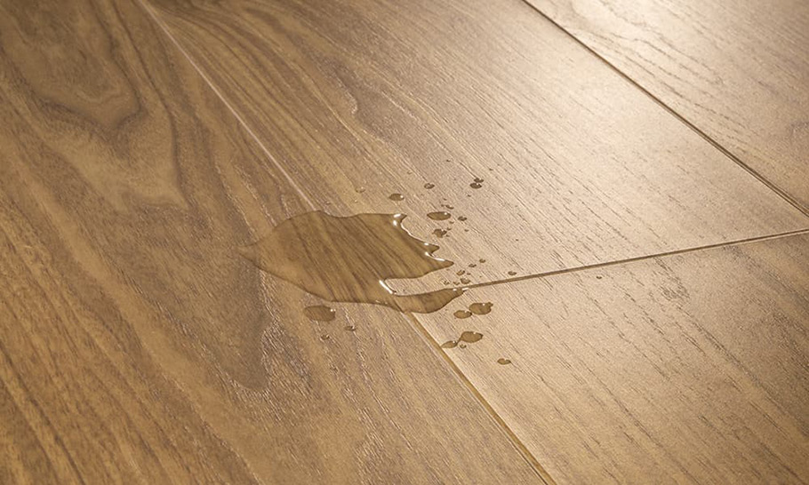 Walnut laminate floor is water resistant